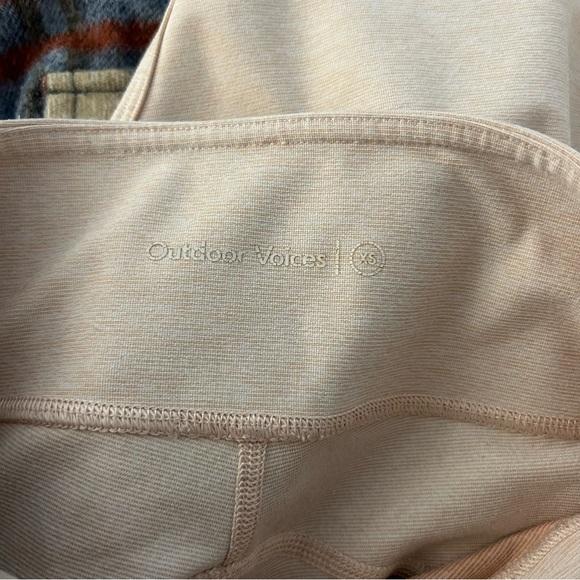 Outdoor Voices Set XS - Picture 4 of 6